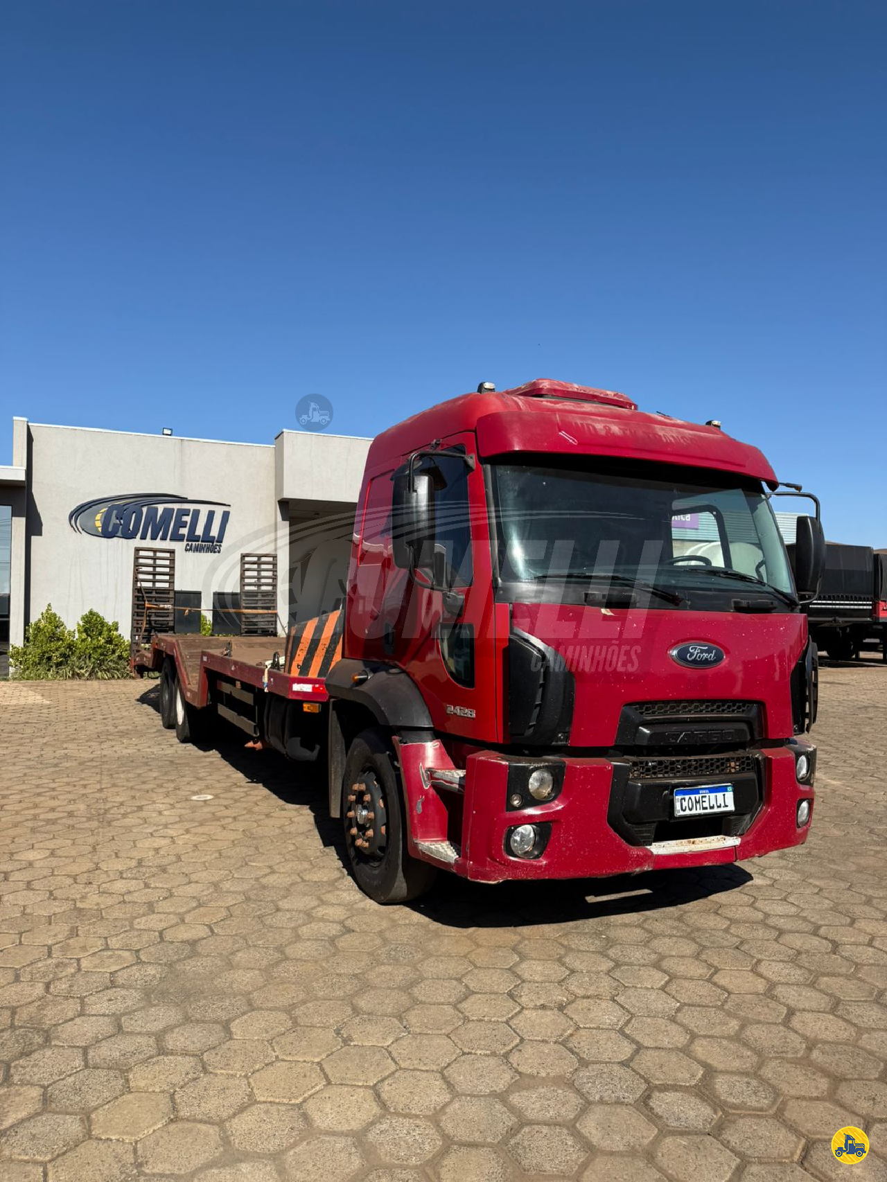 CAMINHAO FORD CARGO 2428 Plataforma Truck 6x2 Comelli Caminhões RIO VERDE GOIAS GO